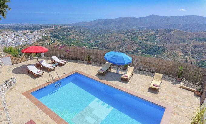 Frigiliana Villa | Villa Lizar - Three Bedroom Villa, Sleeps 6