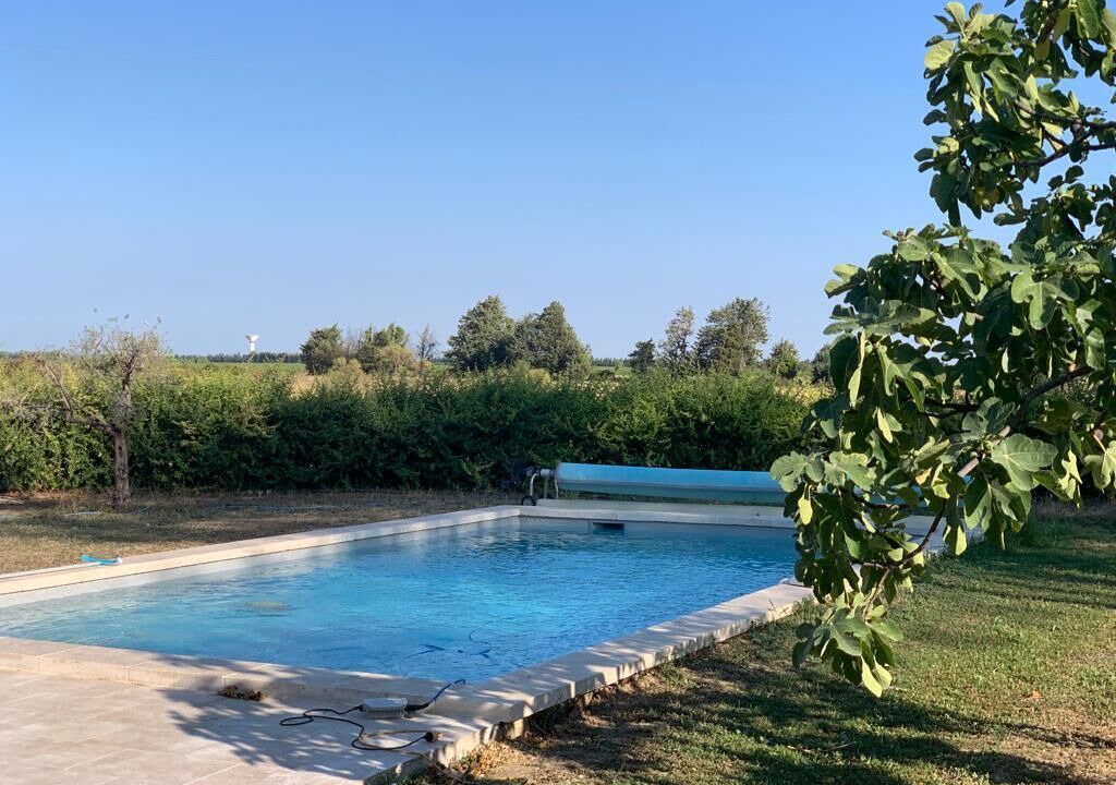 Redessan House | Le Mas des Grenadiers, pretty renovated Mas