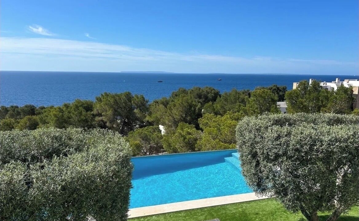 Roca Llisa Villa | A DREAM OVER THE SEA