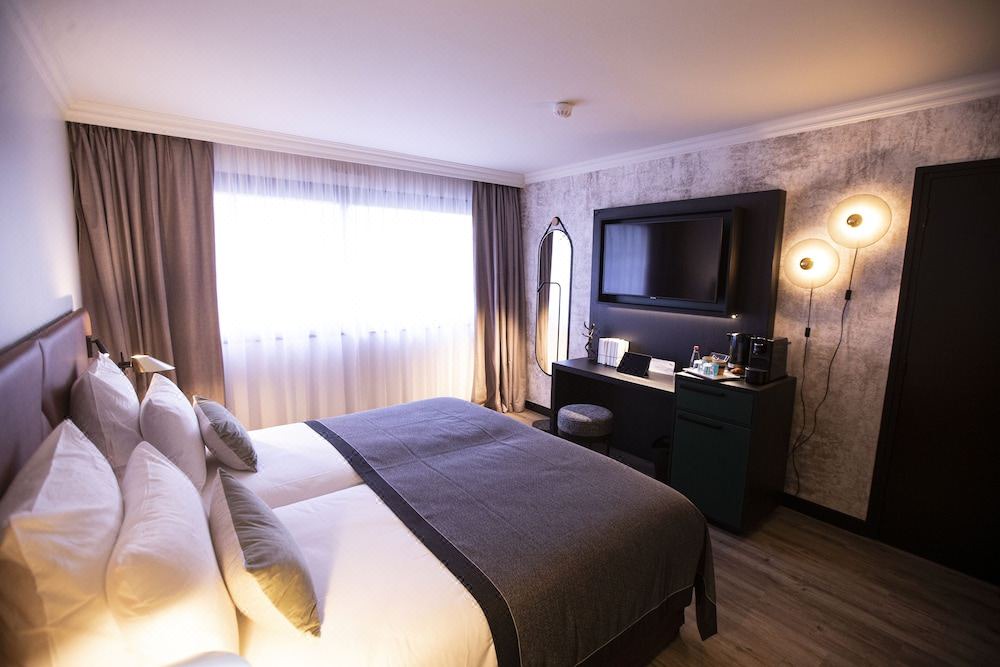 Photo of Bedroom in Ferney-Voltaire