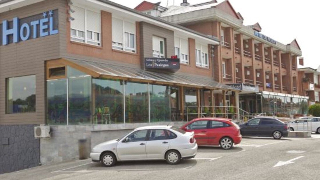 Photo of Buildings in Hoznayo