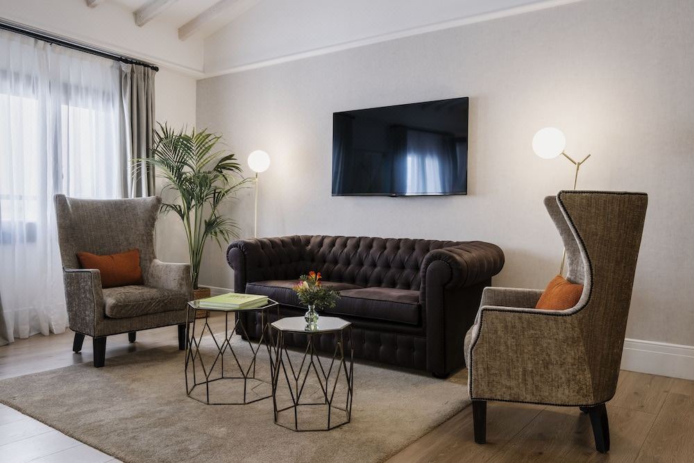 Photo of Livingroom in Sindicat