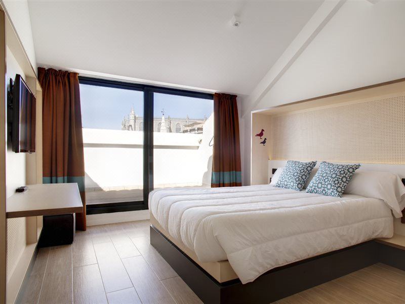 Photo of Bedroom in Santa Cruz