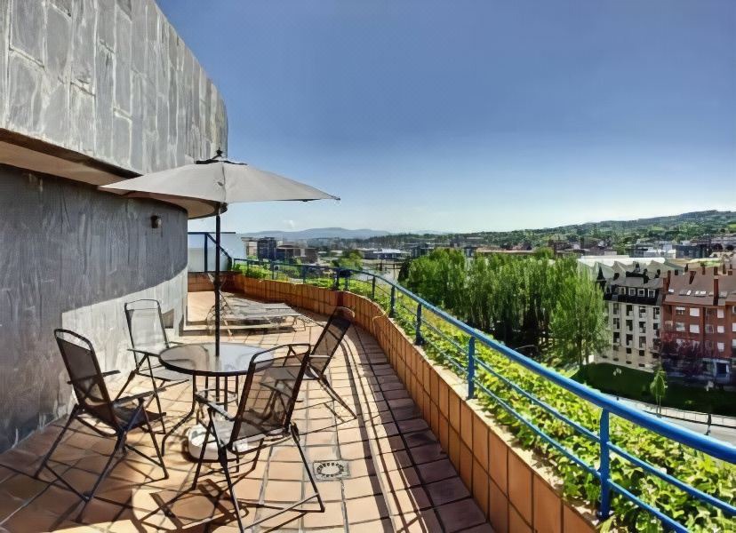Photo of Patio Balcony in La Corredoria y Ventanielles