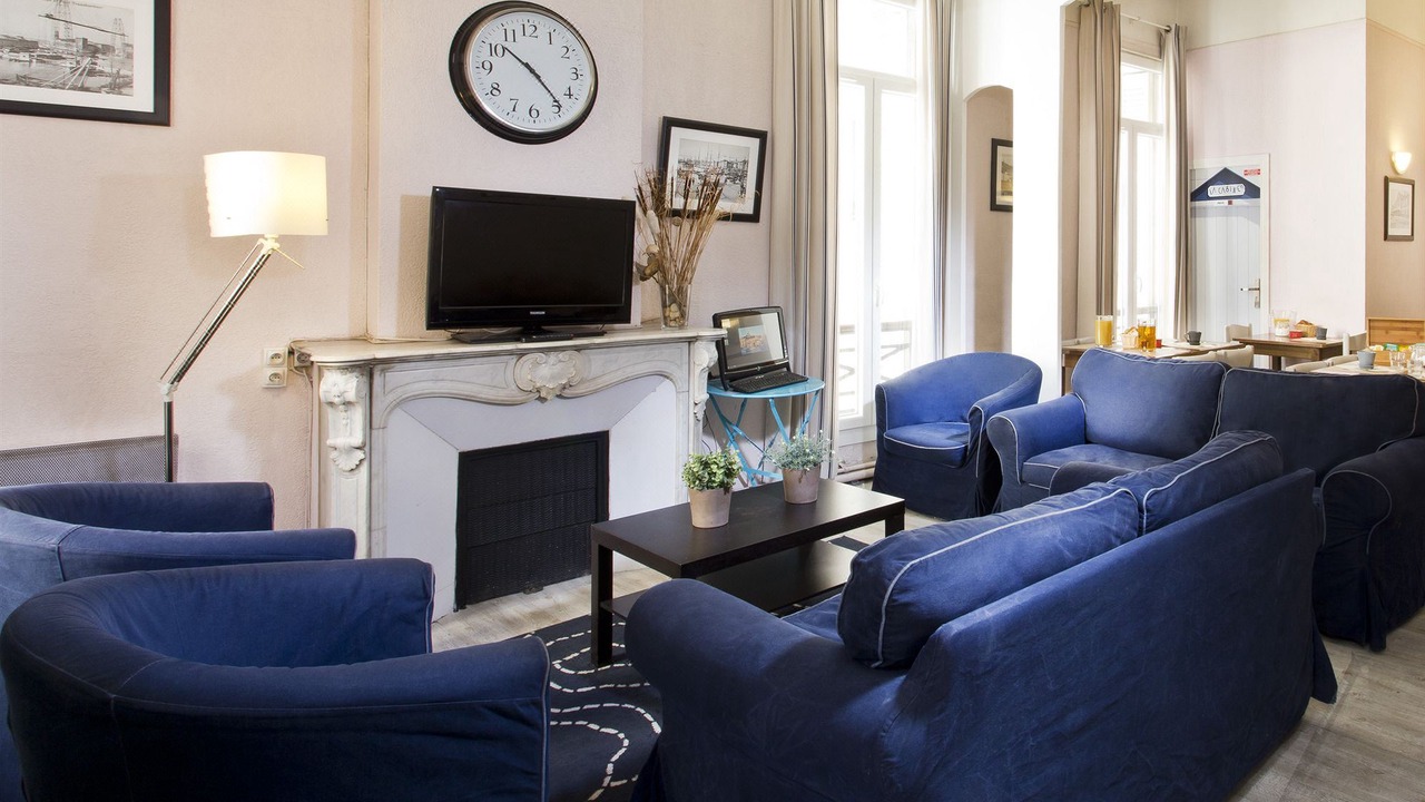 Photo of Livingroom in Palais de justice