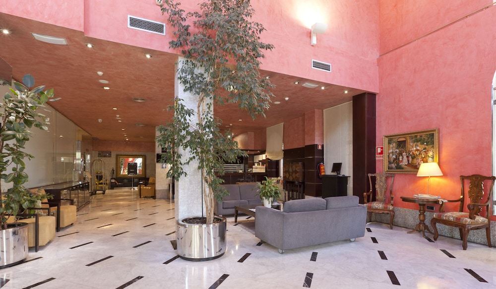 Photo of Livingroom in Toledo City Center