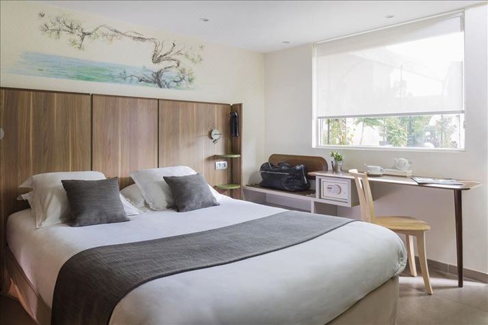 Photo of Bedroom in Saint Tronquet Business Park