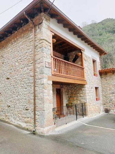 Photo of Buildings in Carrena