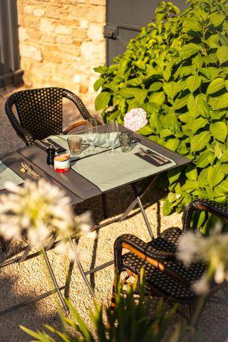 Photo of Others in Saint-Quentin-la-Poterie
