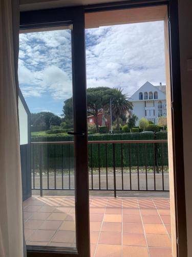 Photo of Patio Balcony in Isla