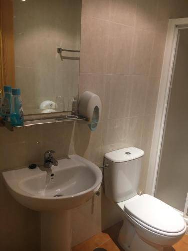 Photo of Bathroom in Carrascosa del Campo