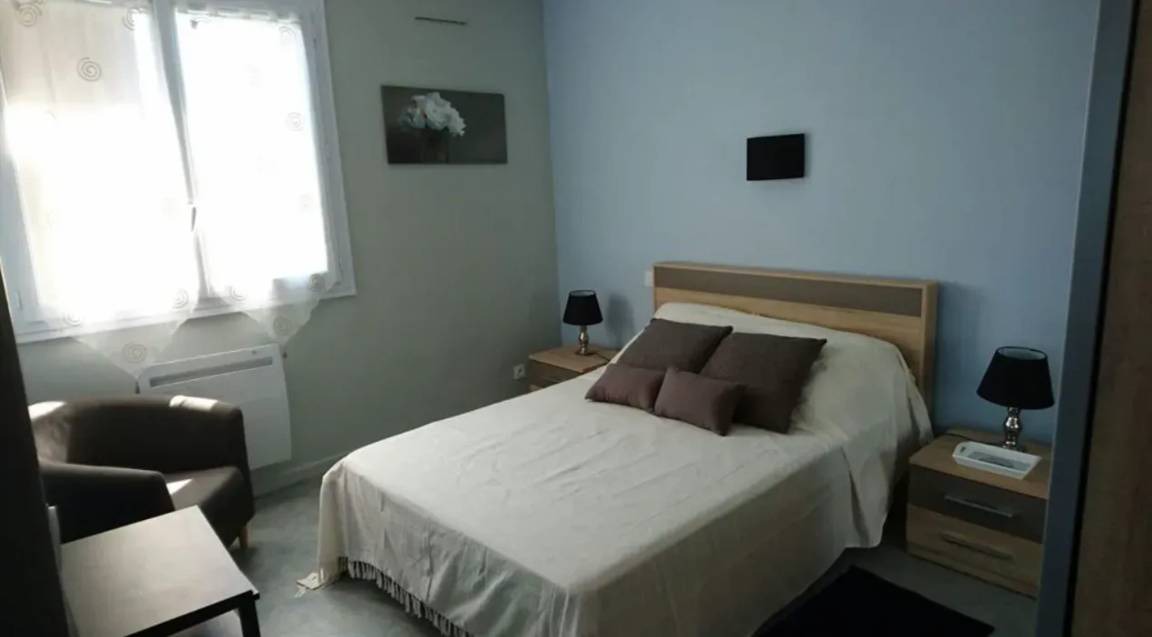 Photo of Bedroom in Largentiere