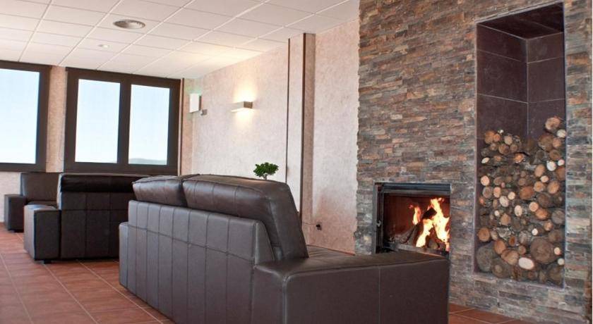Photo of Livingroom in El Acebo de San Miguel