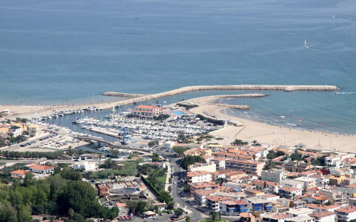 Photo of Buildings in Oliva