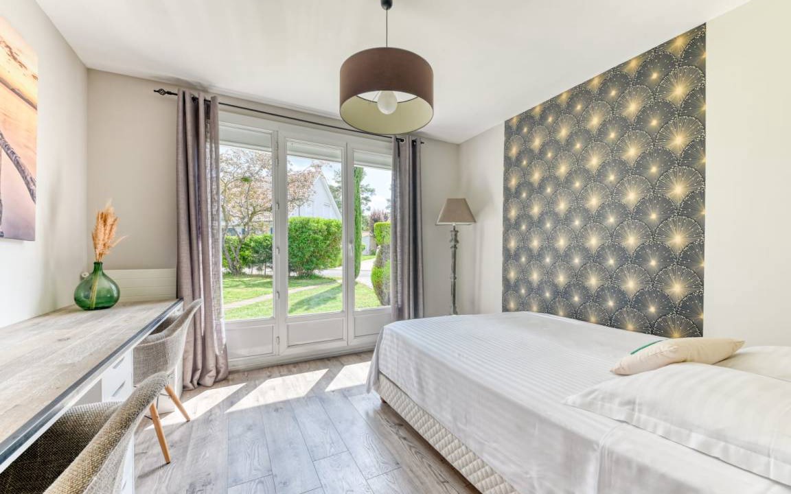 Photo of Bedroom in Lissieu