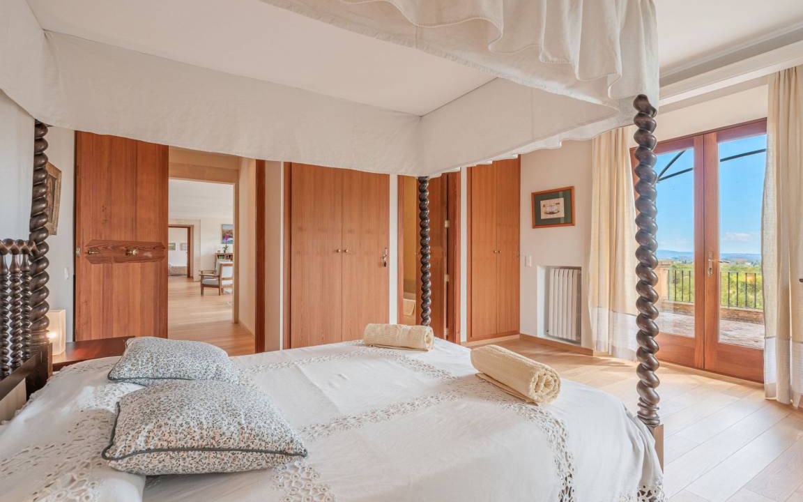 Photo of Bedroom in Esporles