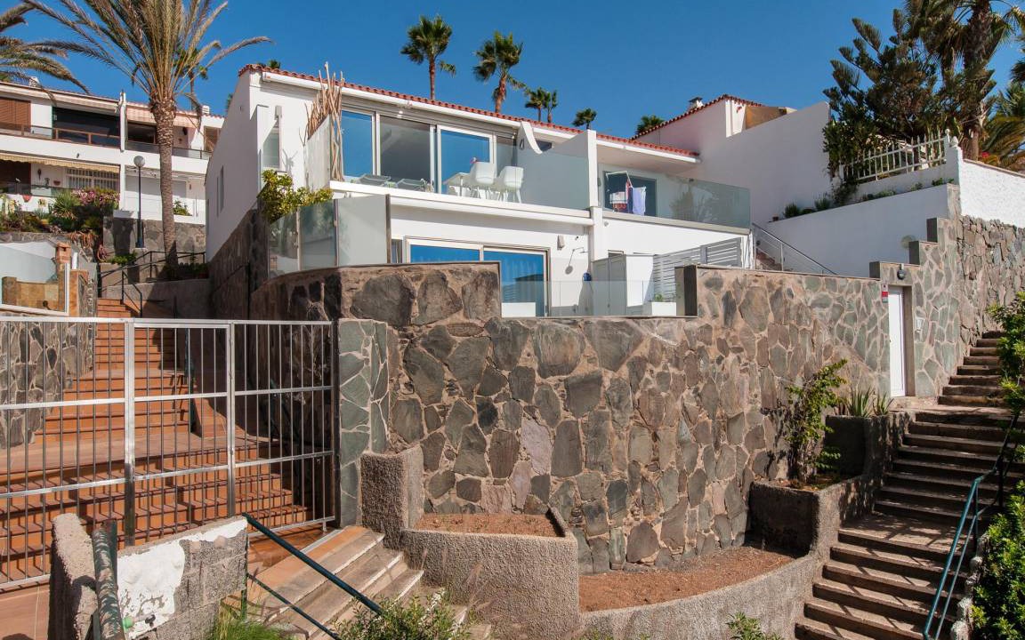 Photo of Patio Balcony in Playa del Aguila