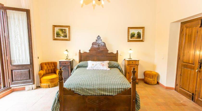 Photo of Bedroom in Darnius
