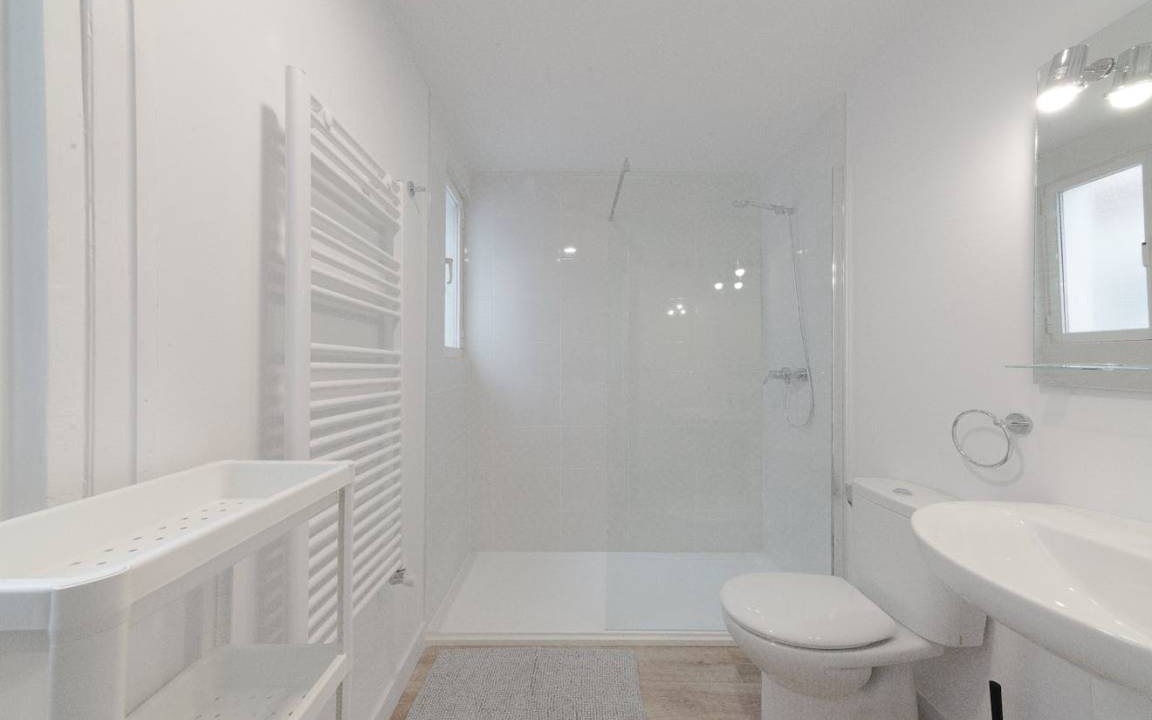 Photo of Bathroom in Malasana