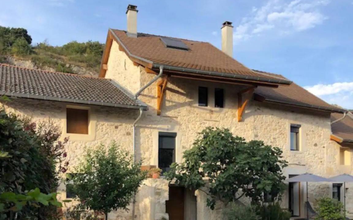 Photo of Buildings in Murs-et-Gelignieux