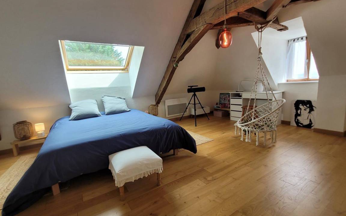Photo of Bedroom in Dampniat