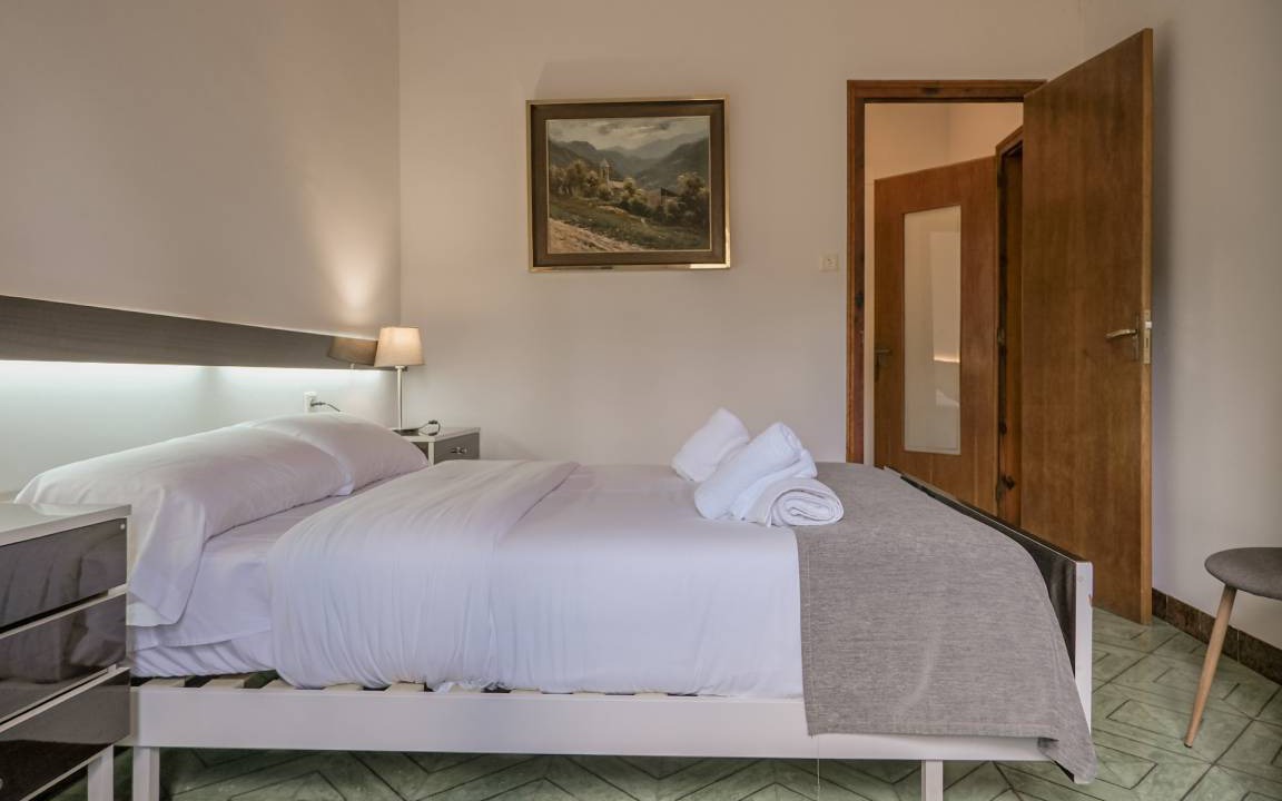 Photo of Bedroom in Besalu