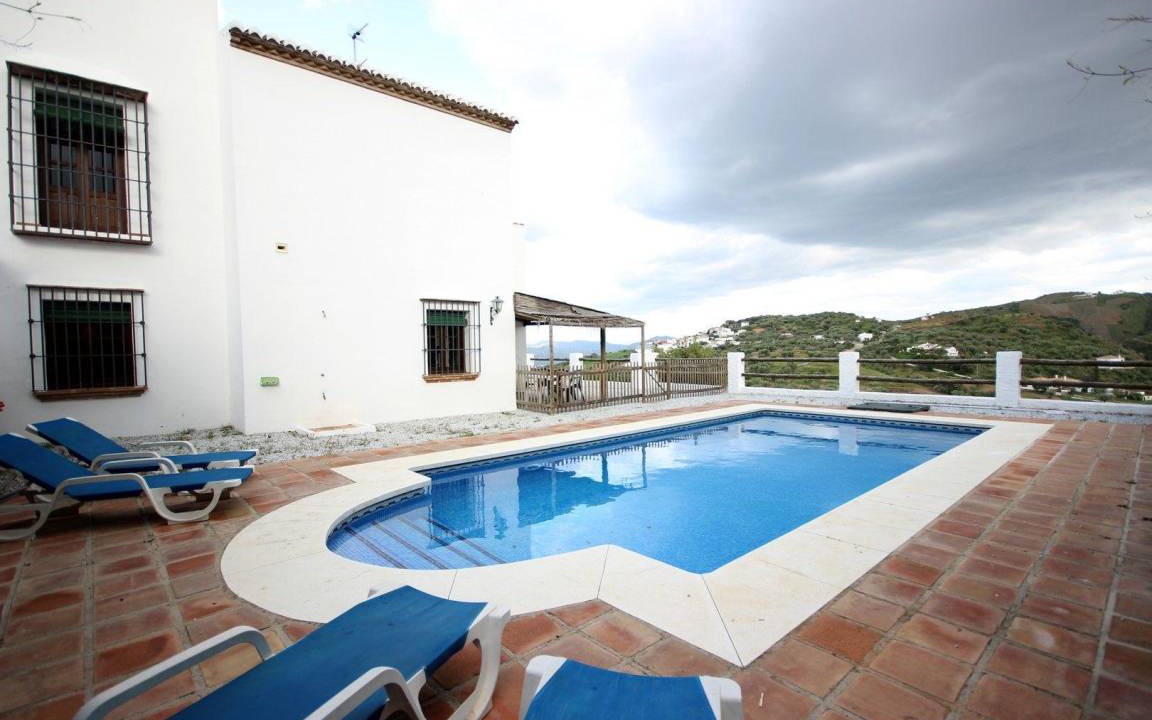 Photo of Patio Balcony in Los Romanes