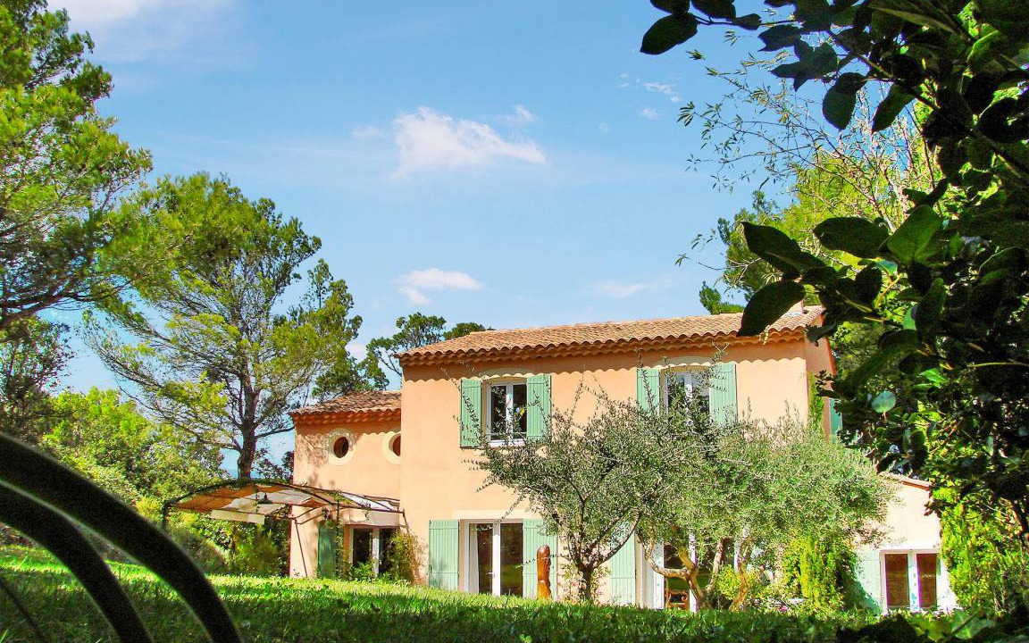 Photo of Buildings in Les Hauts de Villeneuve