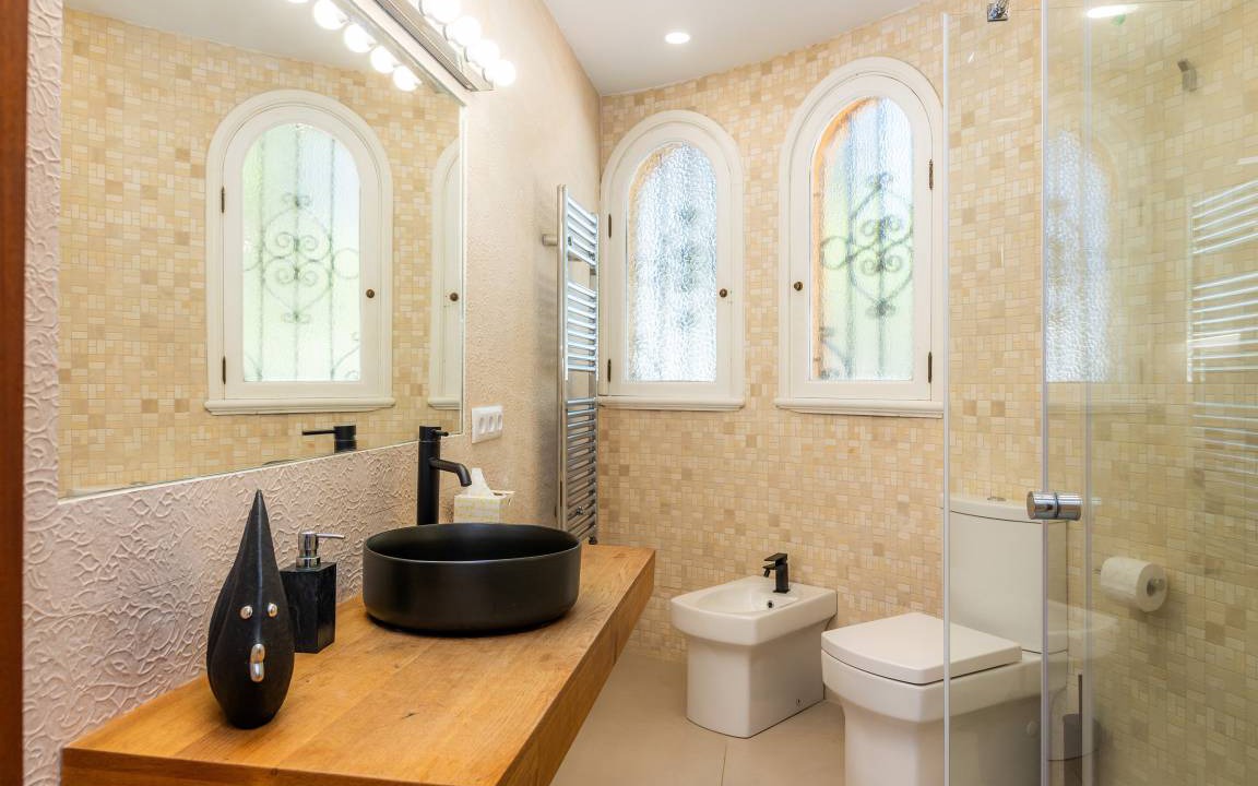Photo of Bathroom in Provensals