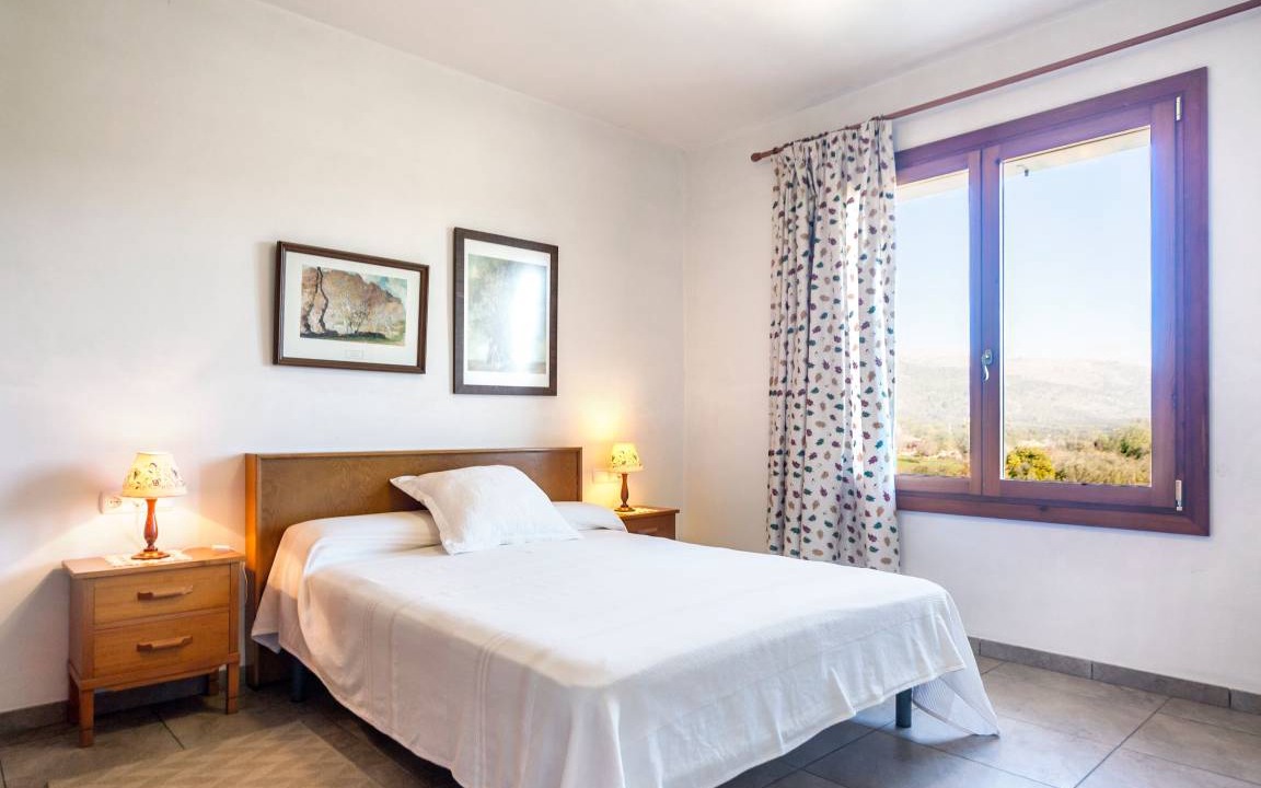 Photo of Bedroom in Campanet