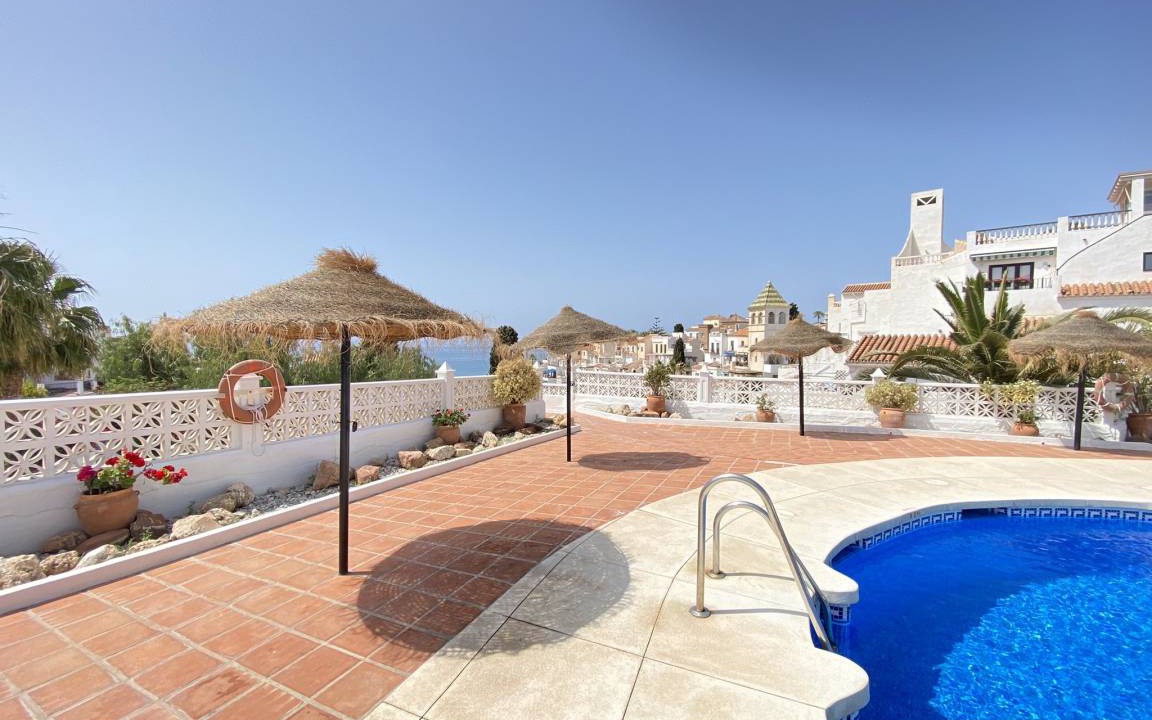 Photo of Patio Balcony in Chimenea