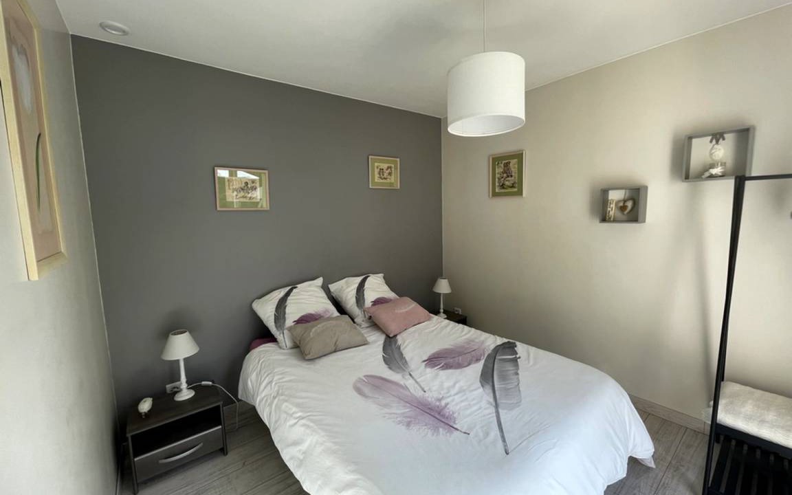 Photo of Bedroom in Lambesc