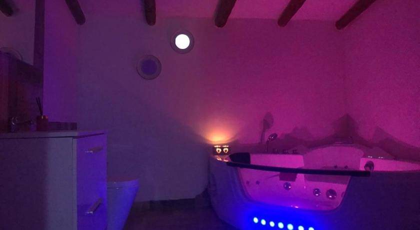 Photo of Bathroom in Los Santos de Maimona
