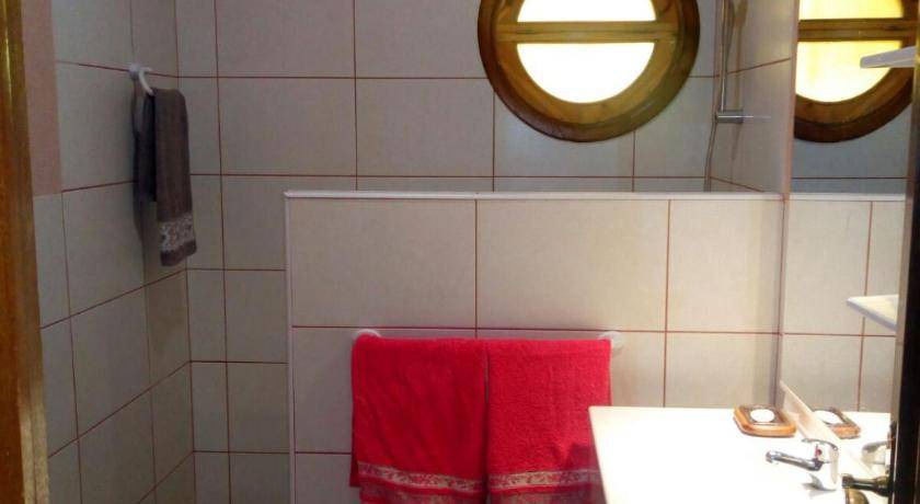 Photo of Bathroom in Cifuentes