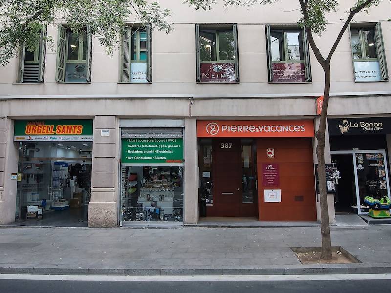 Photo of Buildings in Sants-Badal
