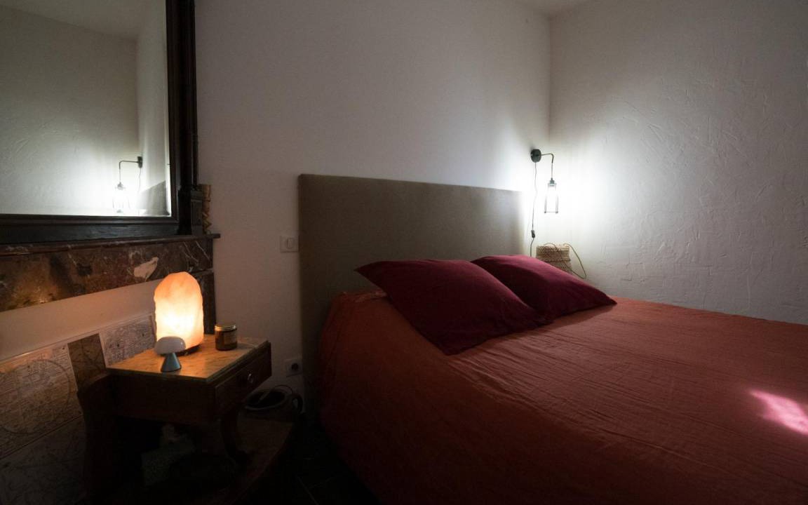 Photo of Bedroom in Dampniat