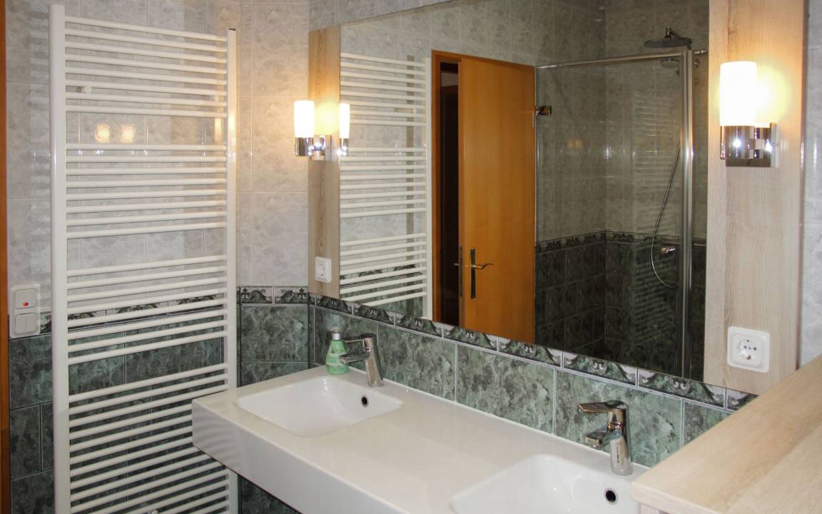 Photo of Bathroom in Murchin