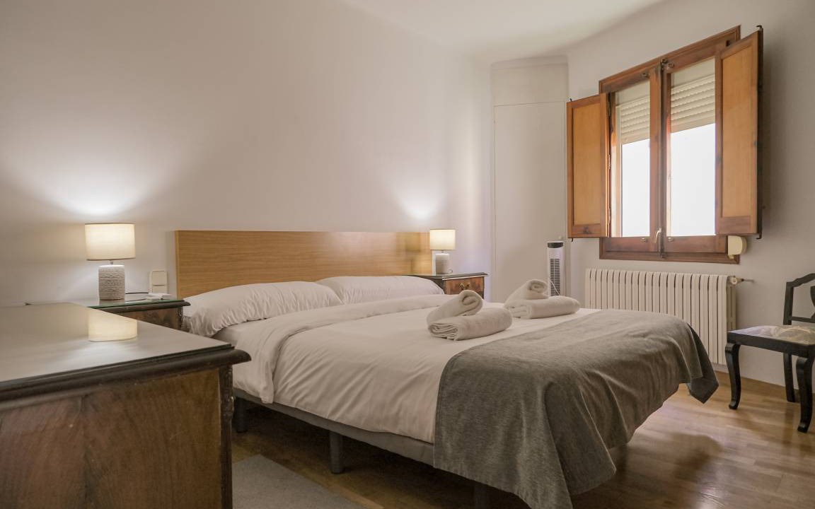 Photo of Bedroom in Besalu