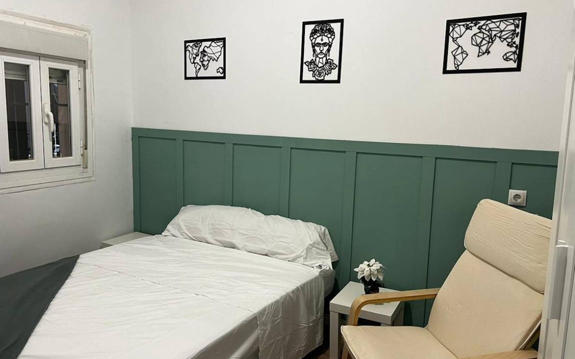 Photo of Bedroom in Embajadores