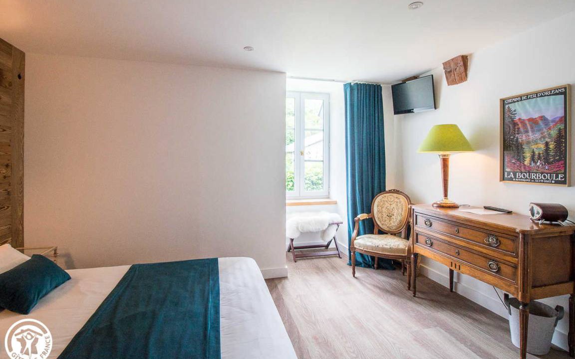 Photo of Bedroom in Mont-Dore