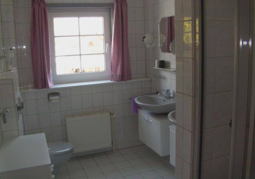 Photo of Bathroom in Behringen