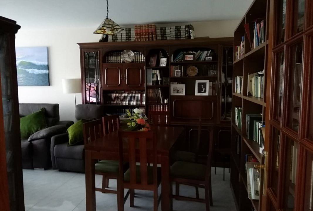 Photo of Livingroom in Ames