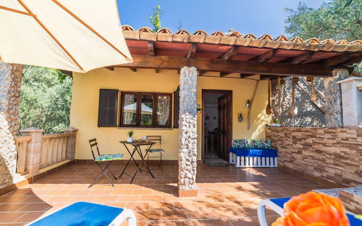 Photo of Patio Balcony in Escorca