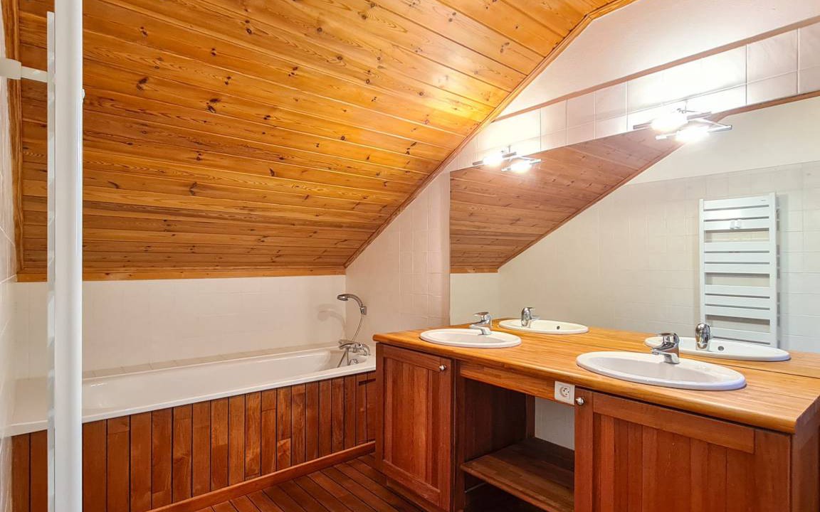 Photo of Bathroom in Flaine