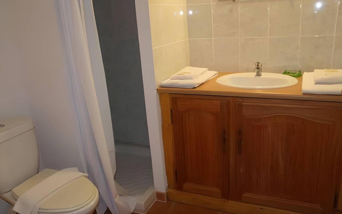 Photo of Bathroom in Castillon-du-Gard