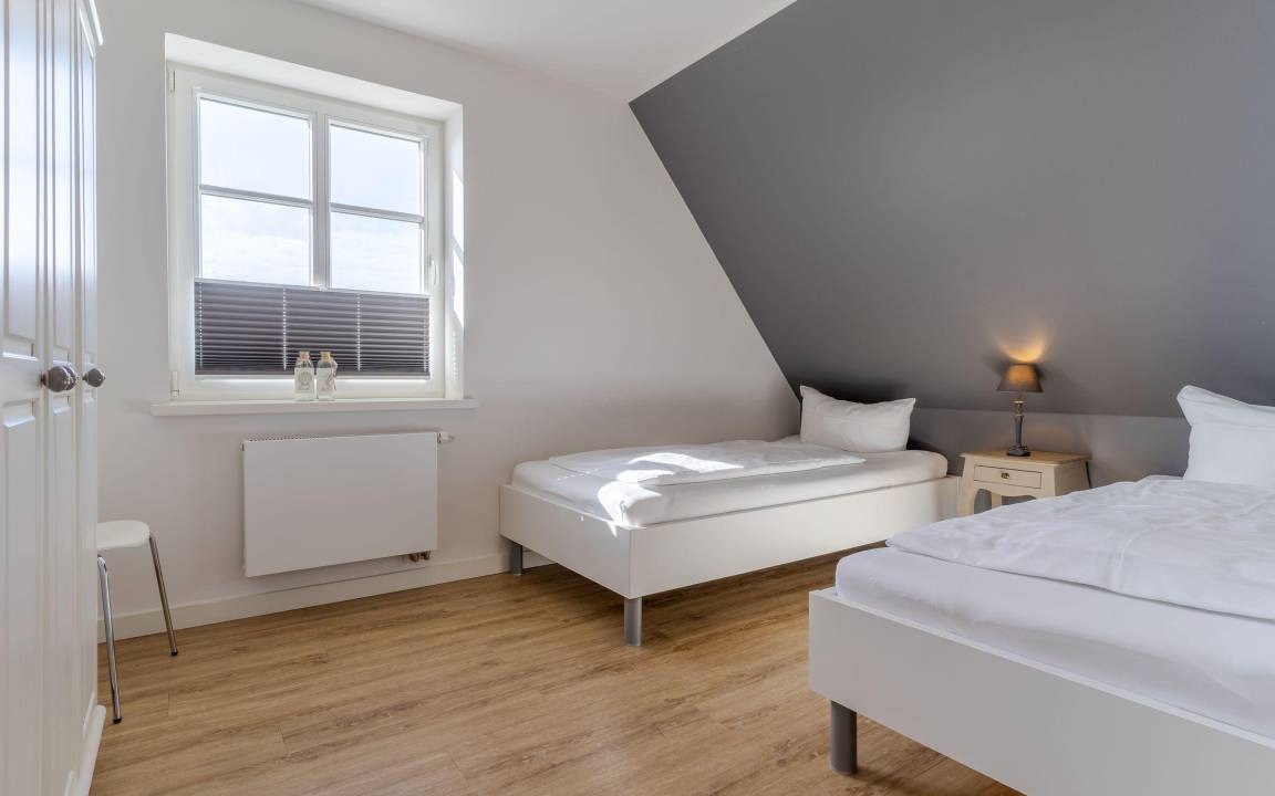 Photo of Bedroom in Tating