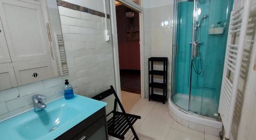 Photo of Bathroom in Leon City Centre