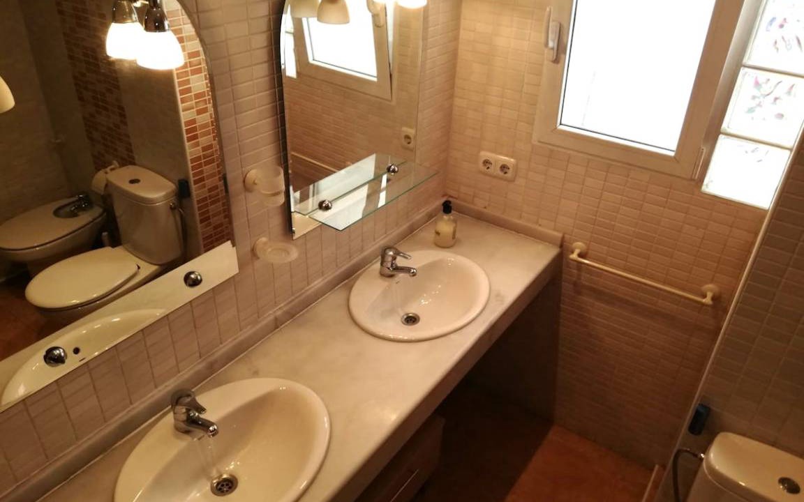 Photo of Bathroom in Ciutat Jardi