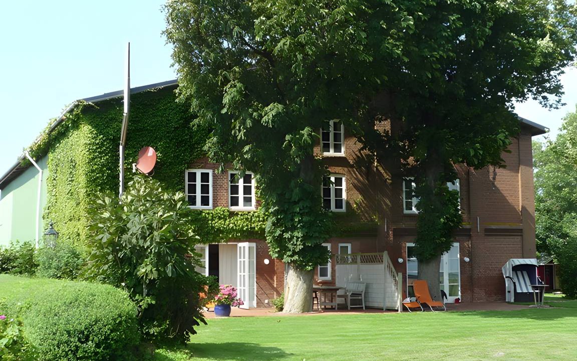 Photo of Others in Hillgroven