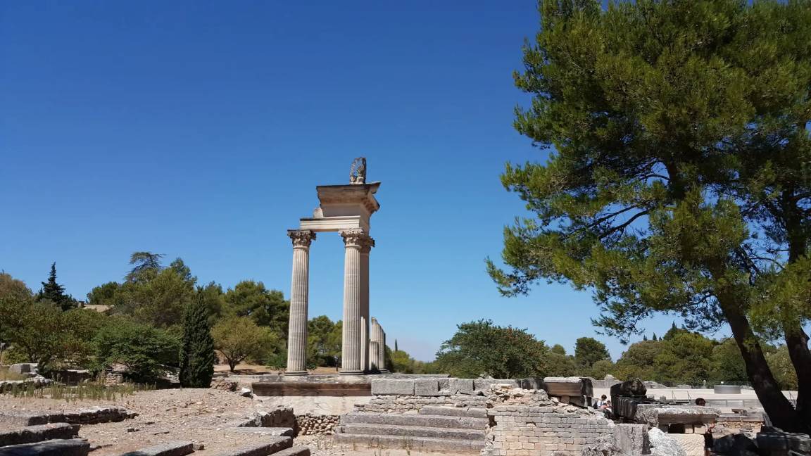 Photo of Others in Mouries